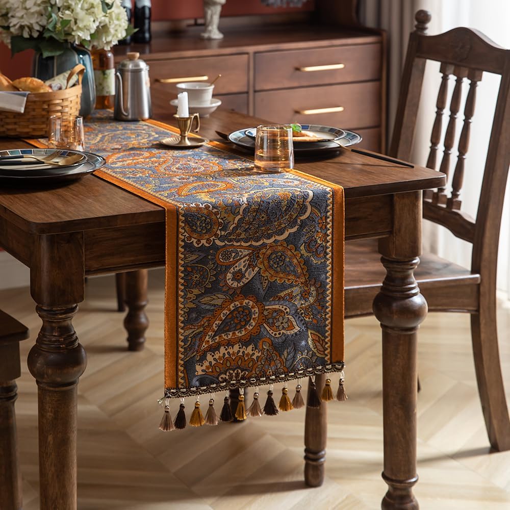 Vintage Floral Tasseled Table Runner
